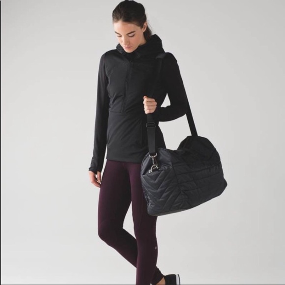 Lululemon Run For Cold Pullover Black 1/2 Zip Hooded Primaloft Hooded NWOT - Picture 11 of 11